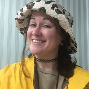 Meet your Posher, Dani